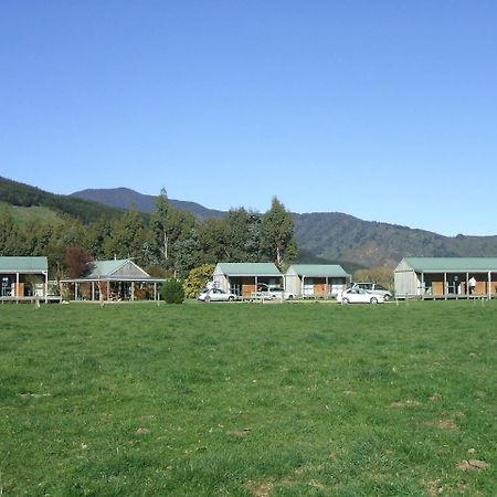 Smiths Farm Holiday Park Linkwater Exteriör bild